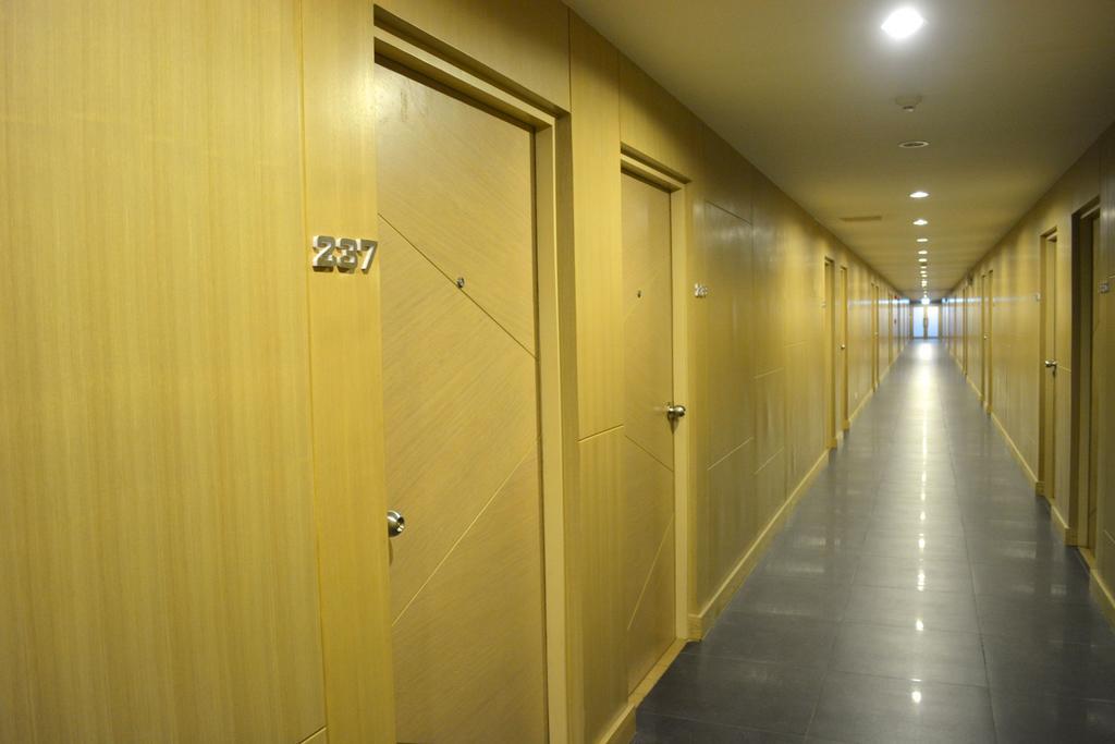 A-One Motel Бангкок Экстерьер фото