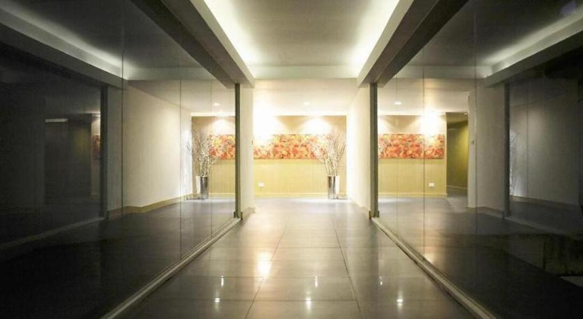 A-One Motel Бангкок Экстерьер фото