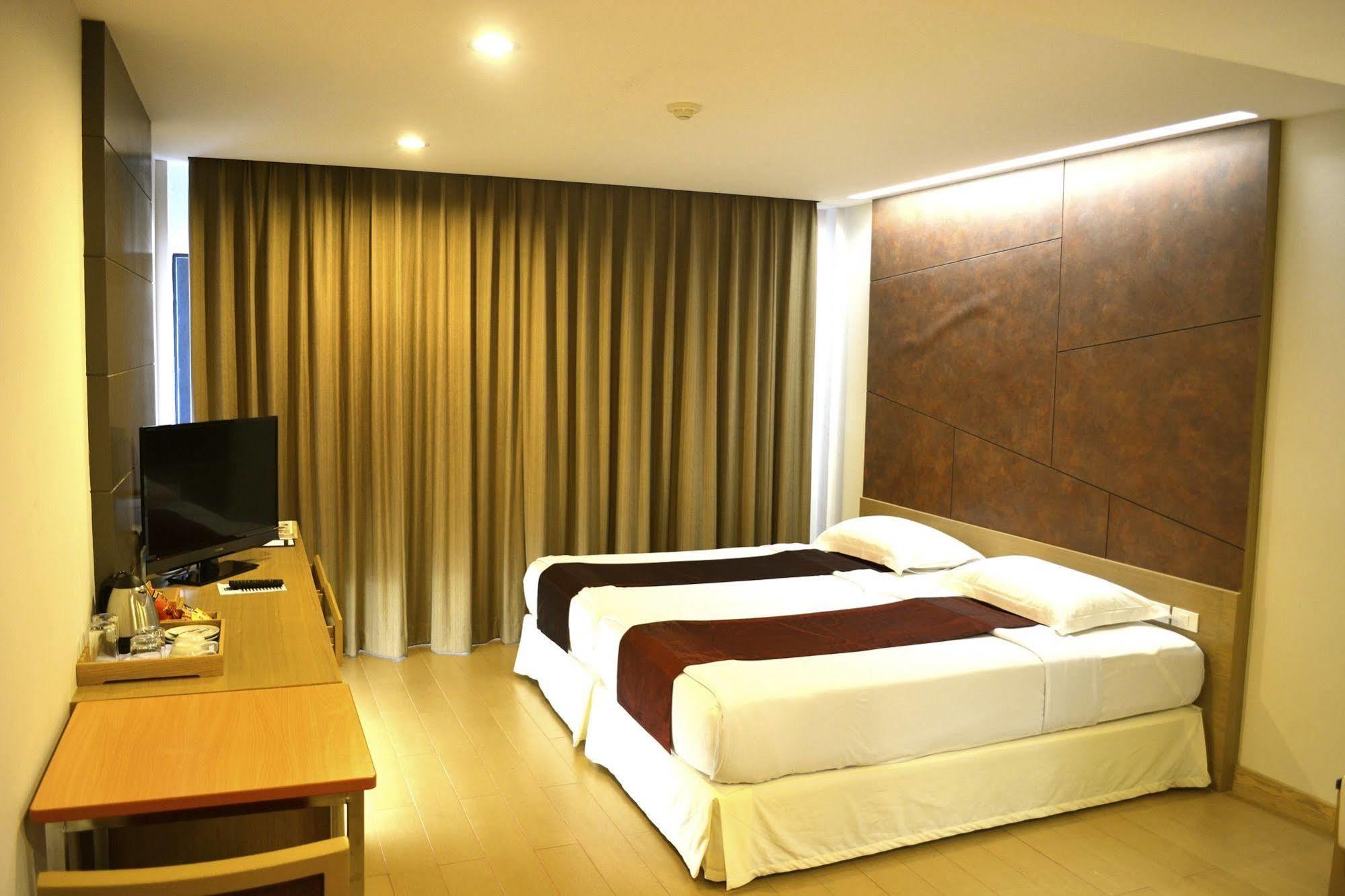 A-One Motel Бангкок Экстерьер фото